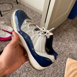 Jordan 11 “Georgetown “